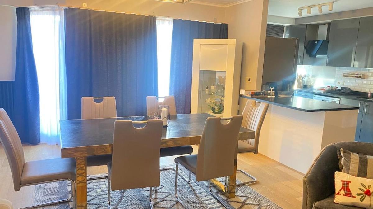 Ferienwohnung Strelitzyahouse Brüssel Exterior foto